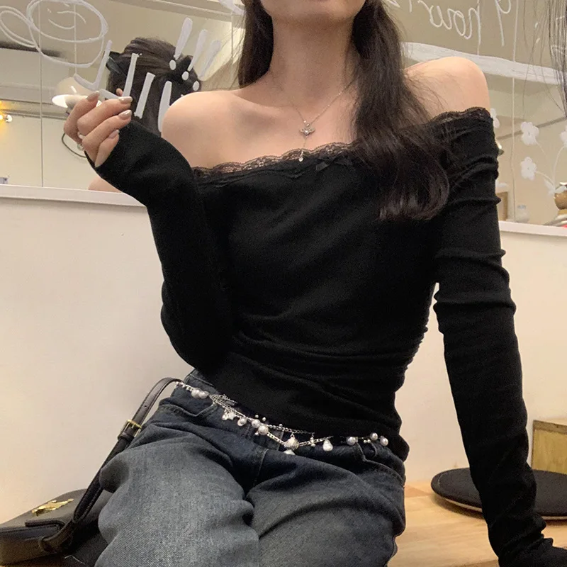 

Slim Fit Inner Bottom Shirt For Women's Autumn And Winter New Style One Neck Off Shoulder T-Shirt Top