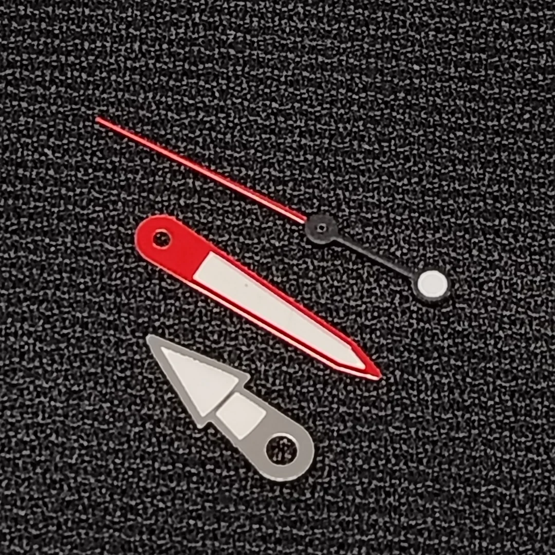 Lancette dell'orologio NH35 Puntatore rosso argenteo con lancette luminose verdi Strumento di sostituzione per la riparazione dell'orologio per movimento NH35 NH36