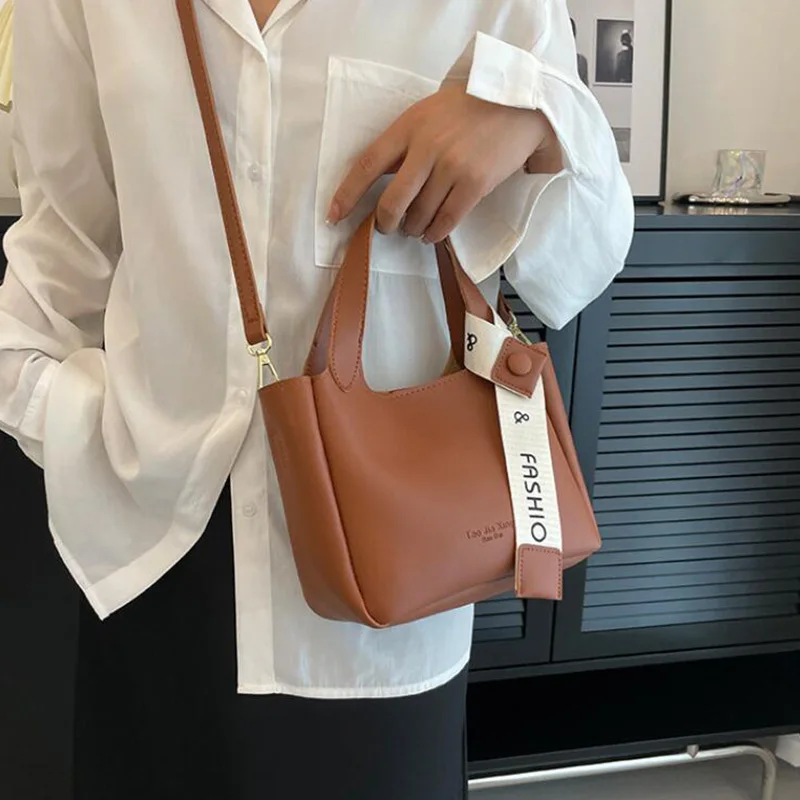 Women\'s Two-piece Shoulder Bag Lady Trend 5 Color New Fashion Out Shopping Small Tote Crossbody Bag Female