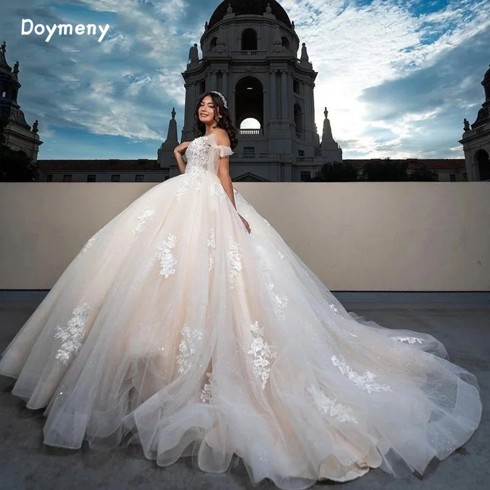 Doymeny Off Shoulder Quinceanera Dresses Appliques Glitter Sweep Tulle Sleeveless Prom Dress Robe De Marrige vestidos de fiesta