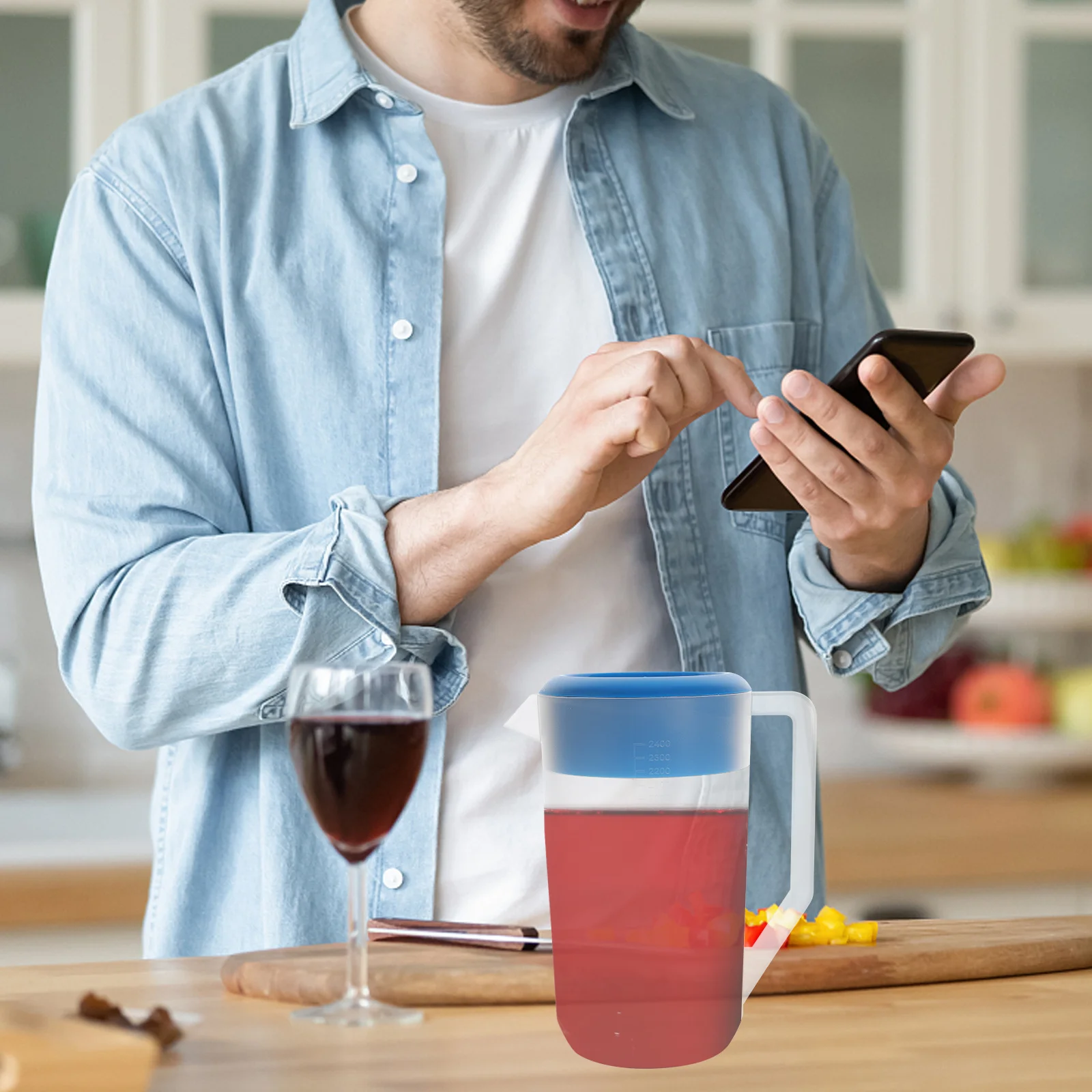 

Cold Water Pitcher Large Capacity Plastic Drinking Jug For Juice Tea Ice Coffee Beverage Storage Kitchen Use