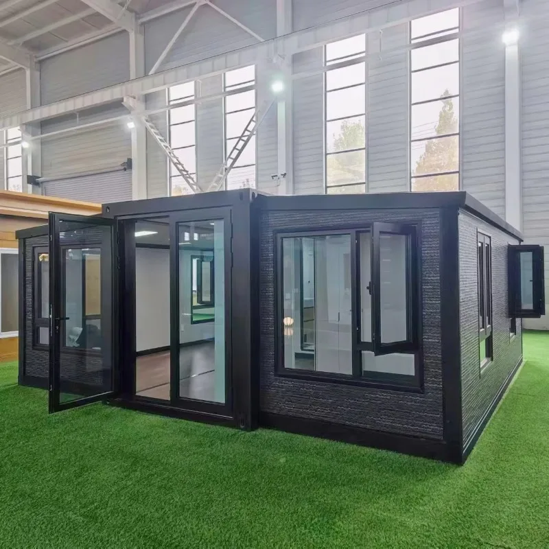 2026 New Model Sandwich Panel Container House and Portable Mobile Home 20ft 40ft 2 3 Bedrooms Corrosion Resistant