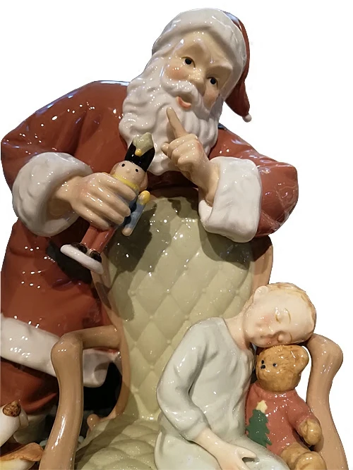 Ceramic Santa Claus Figurines Home Decor Garden Ornament Crafts Room Decoration Gift Porcelain Christmas statue