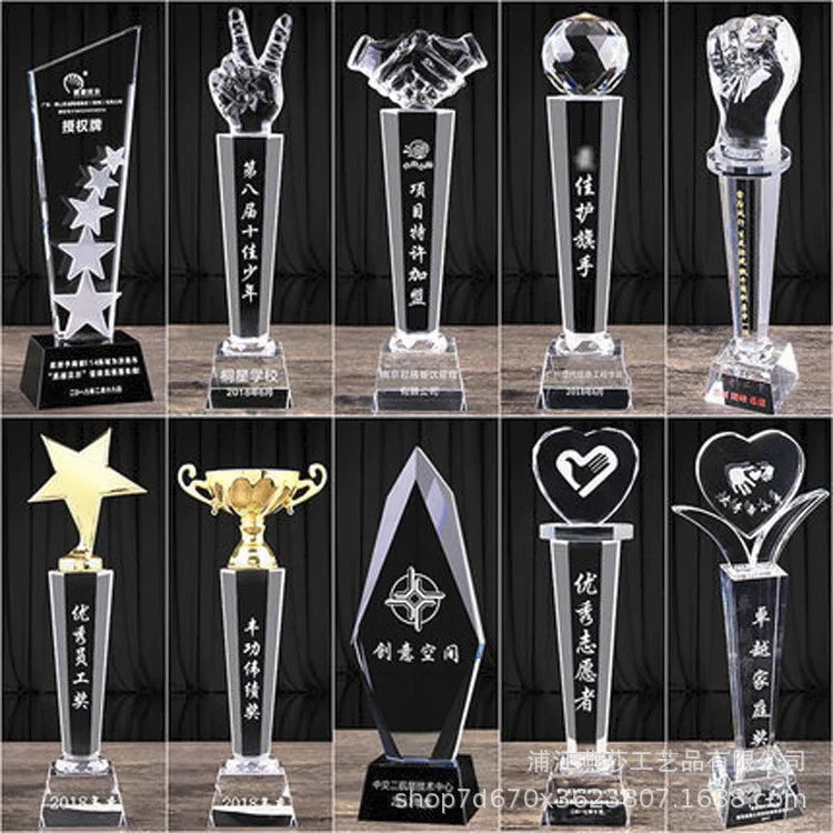 Excellent Employee Metal Star Crystal Trophy Engraving Customization Manufacturer Medal Customization K9 Crystal Souvenir