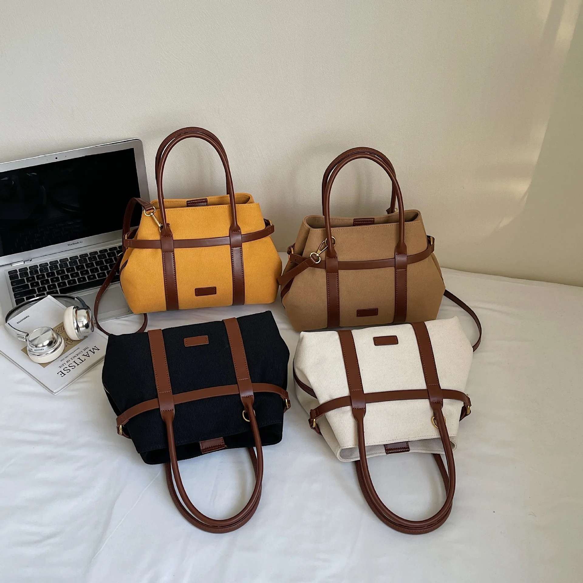 

Color Matching Handbag Canvas Retro Commuter Bags Large Capacity Versatile Simple Texture Tote Bag