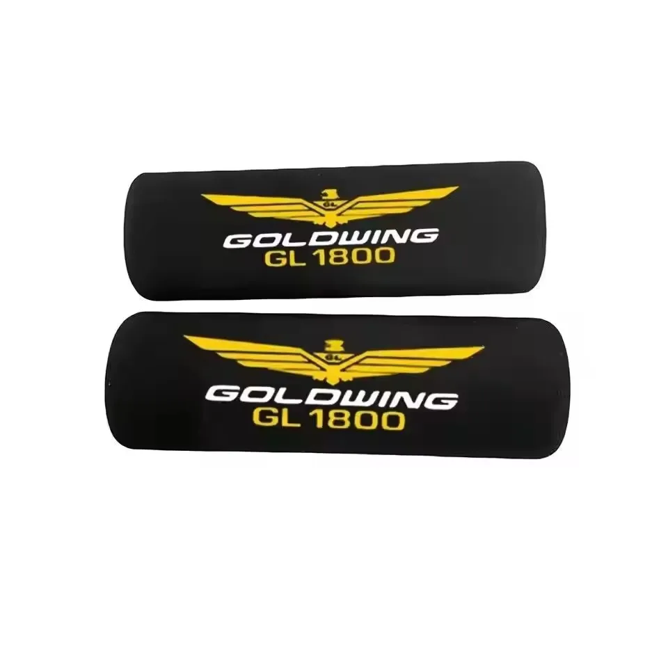 For Honda Wing GL1800 motorcycle handgrips. Sweat-absorbing, anti-slip, shock-absorbing handgrips made of cotton.