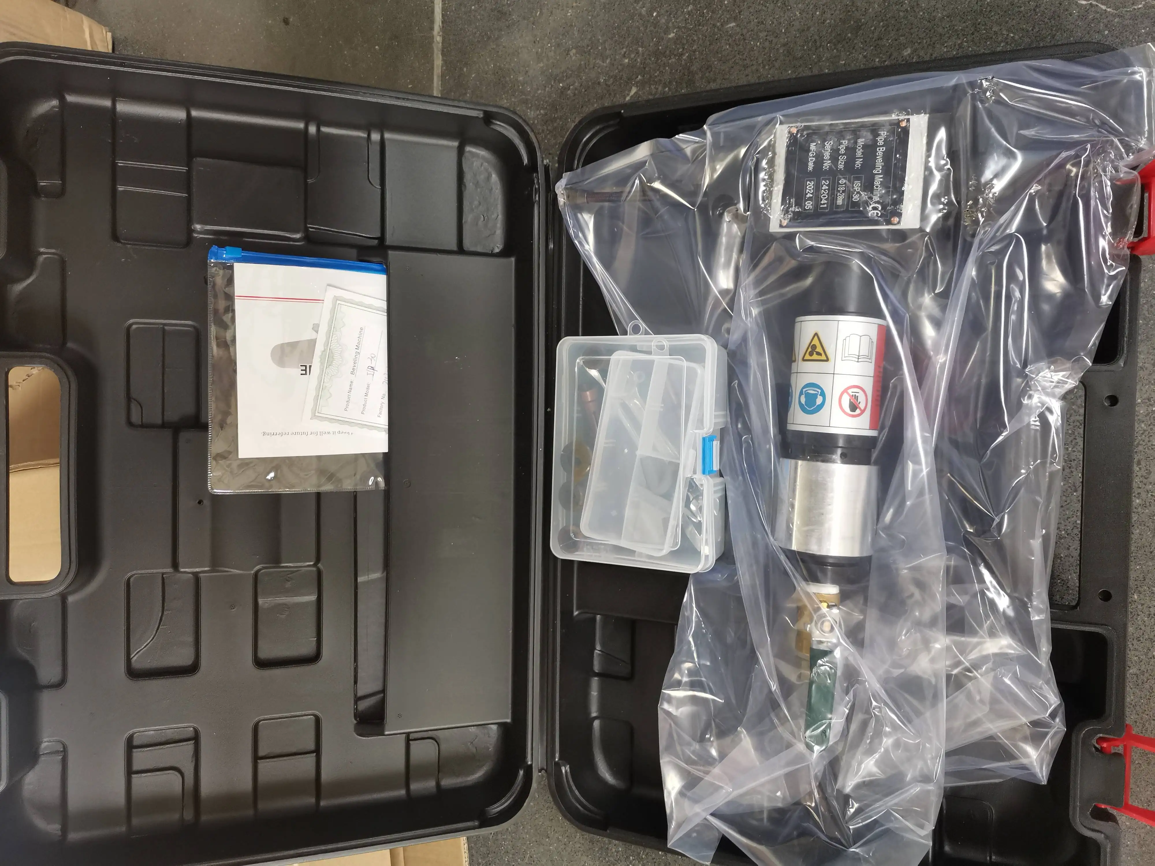 ISP-120 Pneumatische Rohrabschrägmaschine für Rohre mit Innendurchmesser von 40–114 mm und Zufuhrhebel