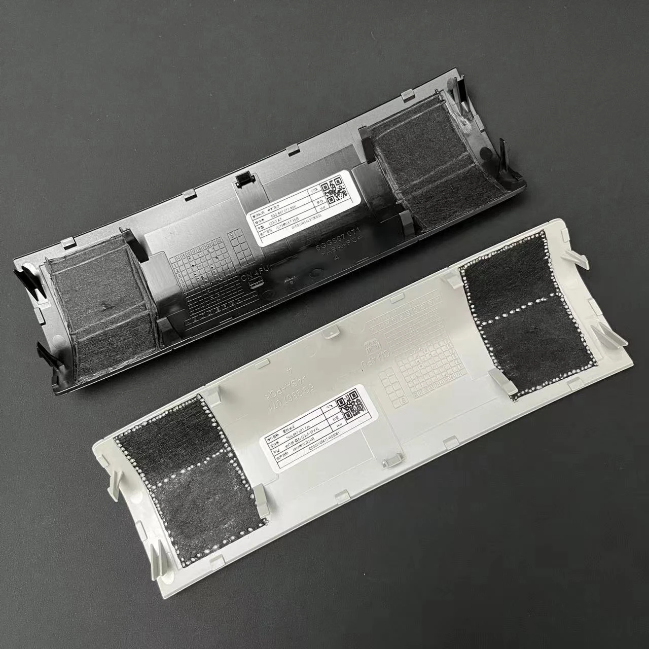 5GG 867 071 For VW Golf 7 MK7 CC 2018-2022 Sunglasses Box Sun Glass Case Spectacles Holder Cover Roof Storage Cover 5GG867071