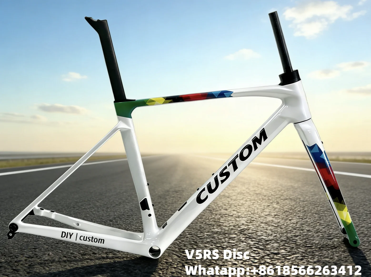 

V5Rs T1100 Carbon Bicycle Frame Disc Brake Carbon Road Bike Frameset High Quality BB68 BSA Carbon Bicycle Frameset Custom Logo
