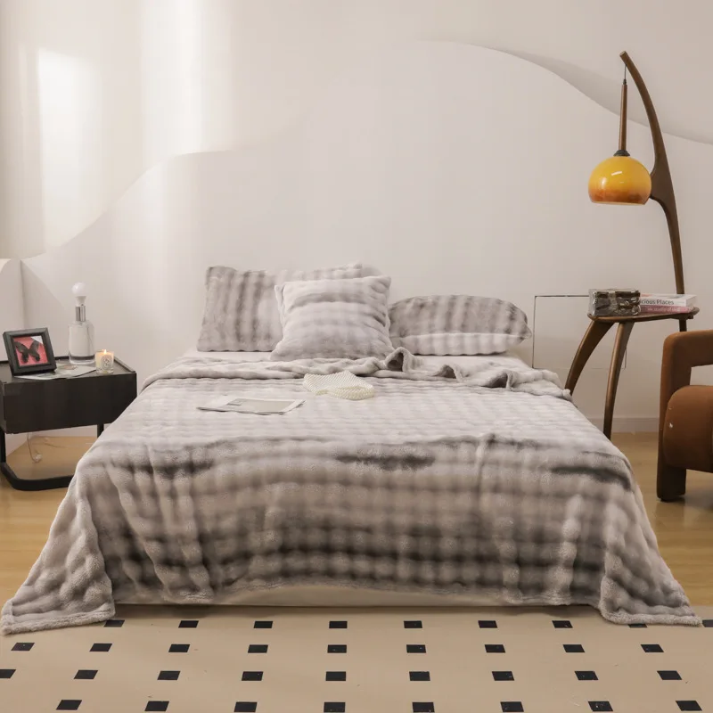 

Thickened Rabbit Plush Blanket Warm Bubble Fleece Soft Solid Color Winter Throw Cozy Bed Sofa Office Nap Multi Purpose Home Use