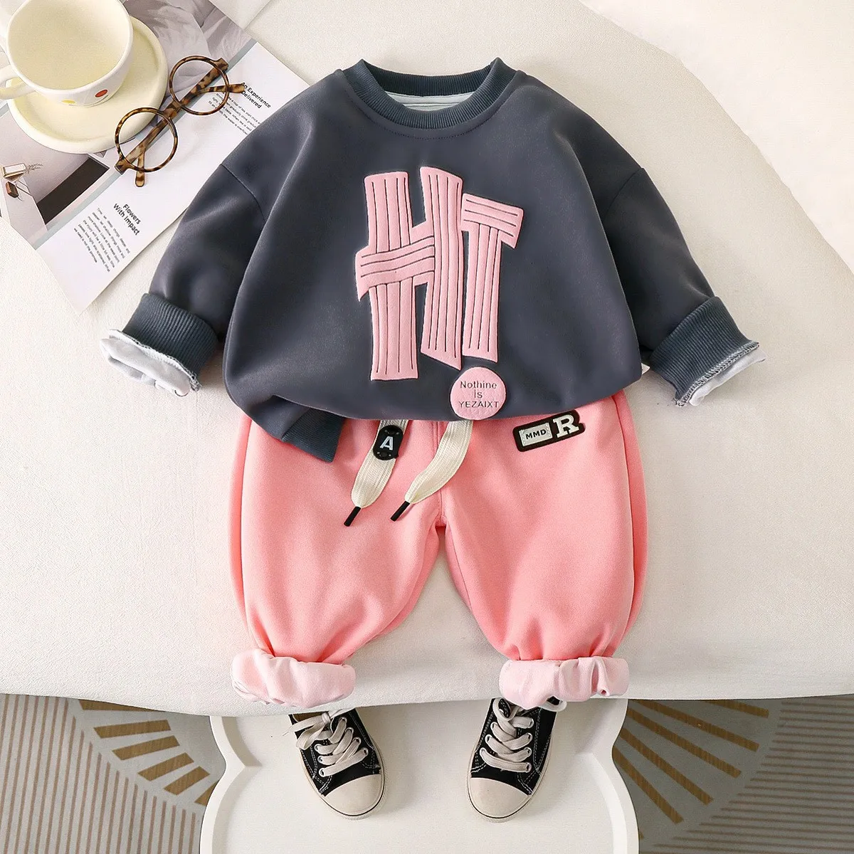 2024 Autumn Toddler Boys Two-piece Clothes Set Cotton Letter Patched Sweatshirt Tracksuits Sticker Sports Pant Baby Girl Outfits