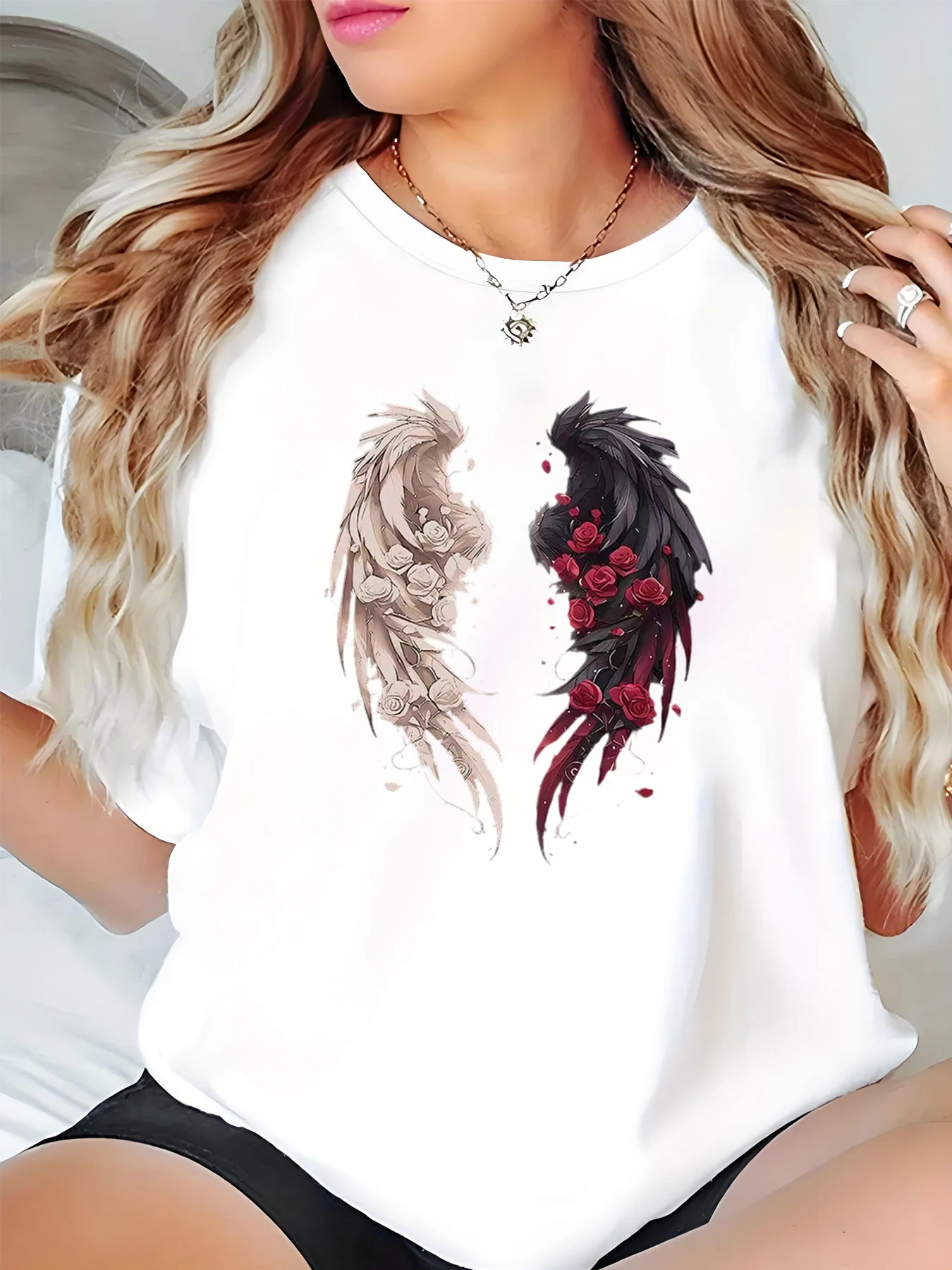 

Рождественская женская повседневная футболка с принтом крыльев ангела и демона