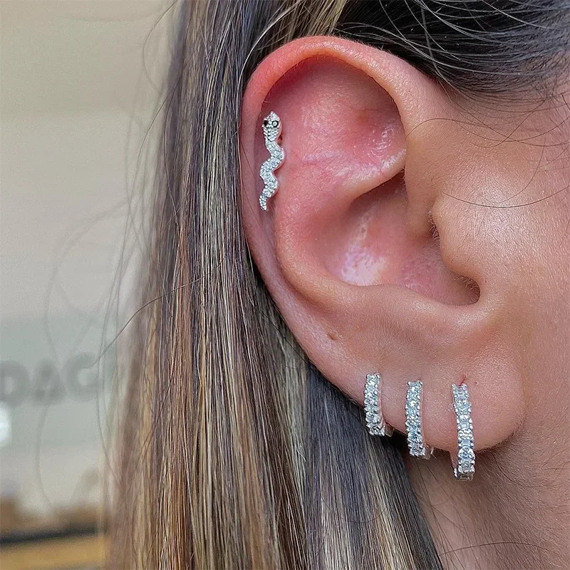 New Stainless Steel Minimal Hoop Earrings 2PCS Crystal Zirconia Small Huggie Thin Cartilage Earring Helix Tragus Piercing Jewelr