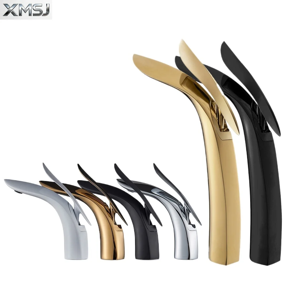 

Креативный дизайн в форме акулы Современный смеситель для раковины в ванной комнате, латунный смеситель с одной ручкой и функцией горячей и холодной воды BR - SR