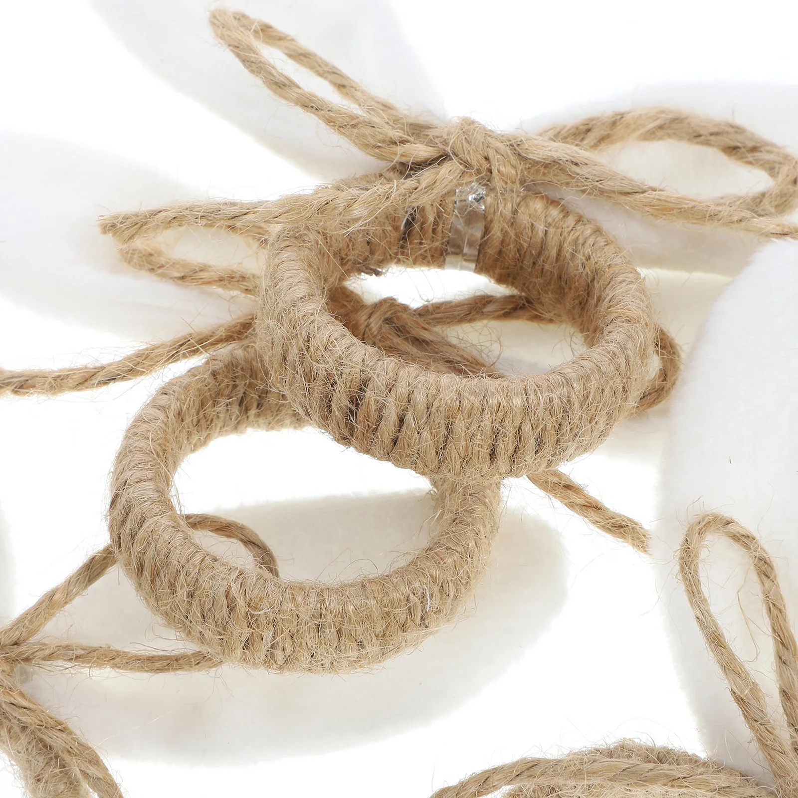 

4Pcs Easter Napkin Rings Rabbit Ear Napkin Holders Hemp Rope Dining Table Buckles Home Wedding Party Decoration