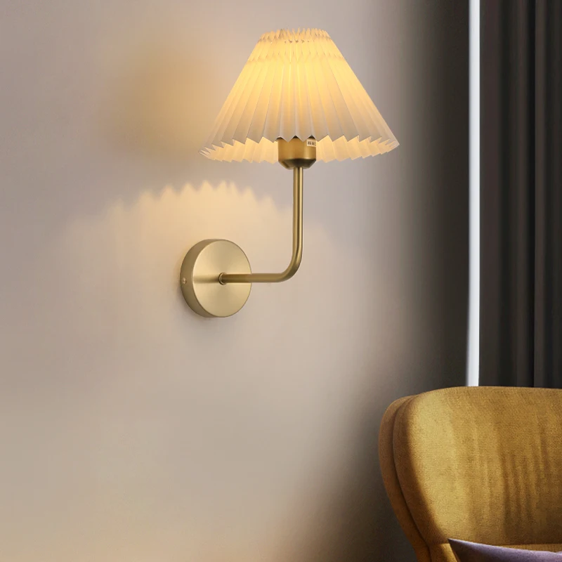 Retro E27 Bedside Wall Lamp Minimalist Pleated Fabric LED Home Light Bedroom Hotel Living Room Study Interior Decoration Light