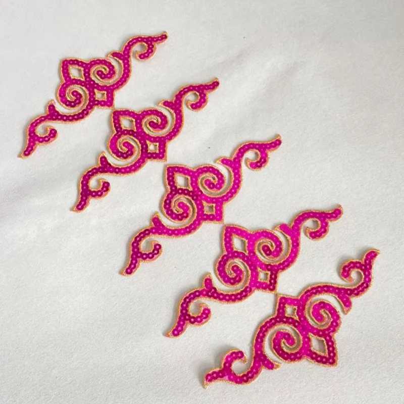 5 pieces of embroidery garment accessories DIY - fabric applique with hot stamping technique