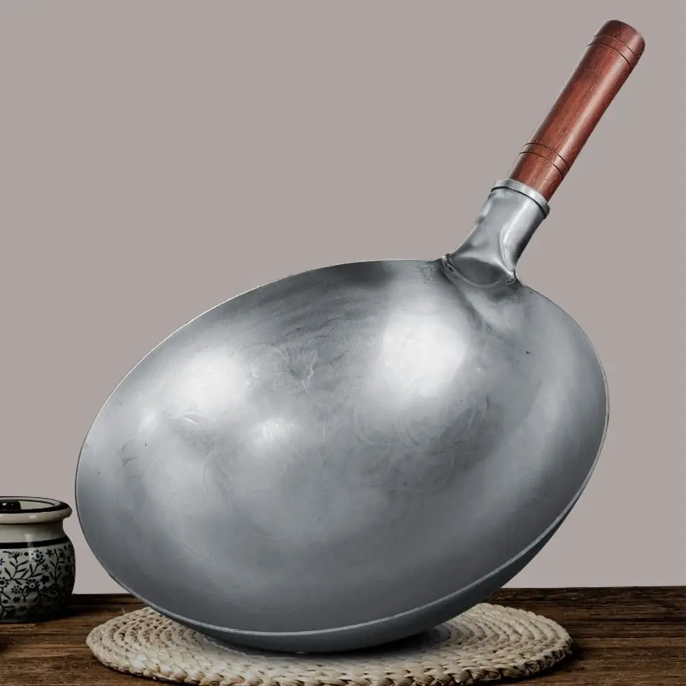

No Coating Hand Hammered Iron Wok Round-bottomed Universal Non-stick Pan Scratch Resistant 30CM Chinese Traditional Frying Wok