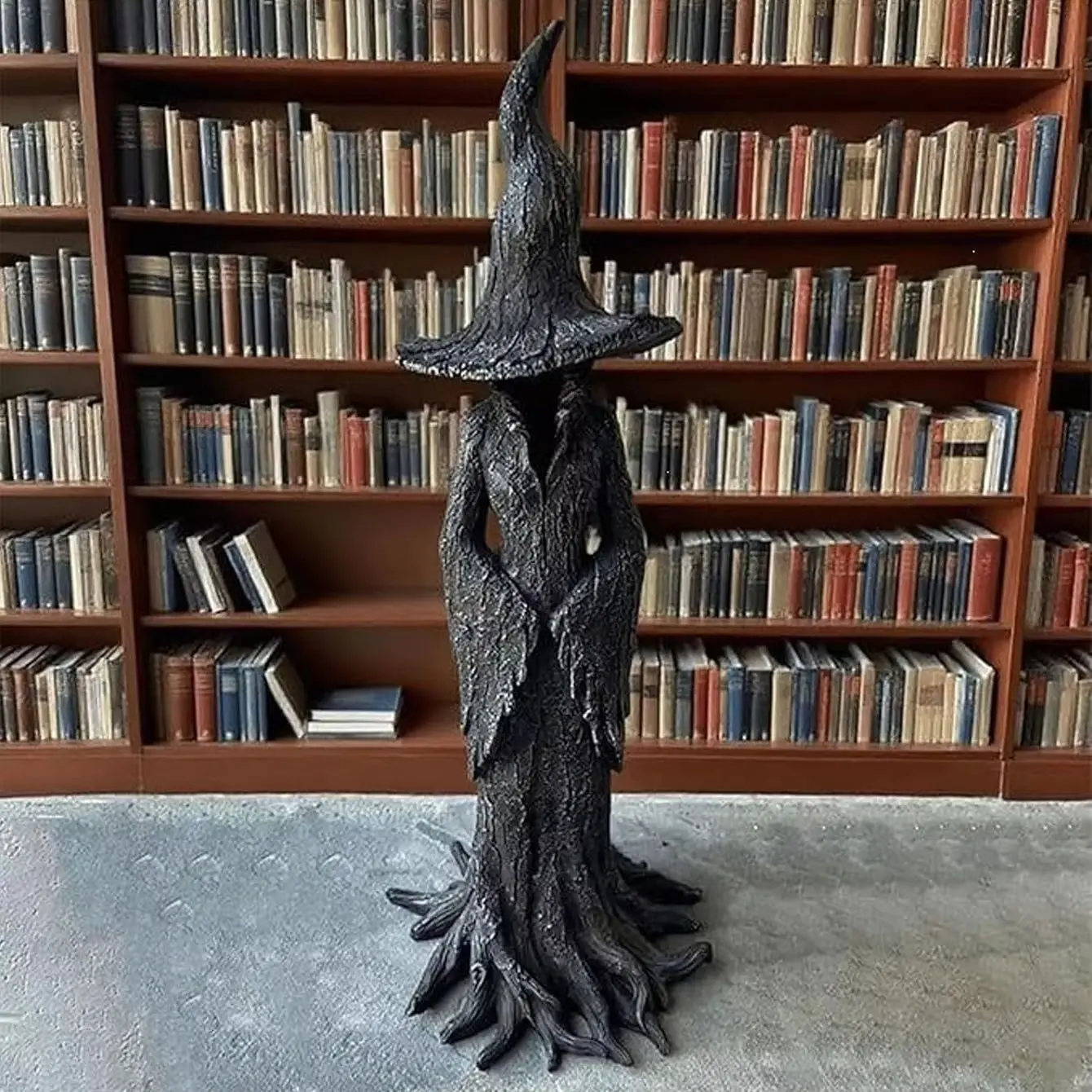 12 Zoll 8-Zoll Gothic-Hexenstatue - Schwarzgoldenes Gothic-Design, geeignet für Hexenpartys und Gothic-Wohndekoration. – Detail 3