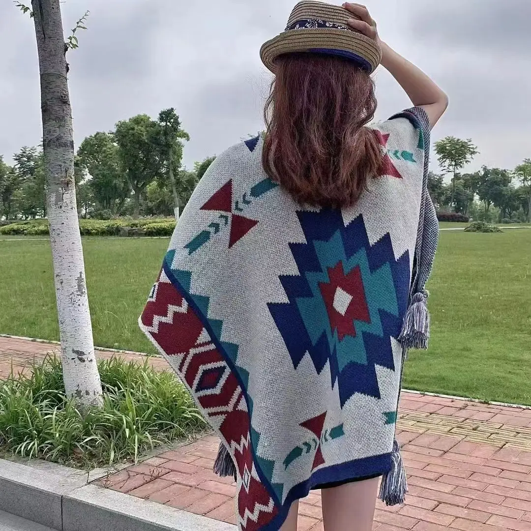 Cloak Poncho Capes Tourism shawl autumn and winter ethnic style knitted cape new style external scarf split shawl Green