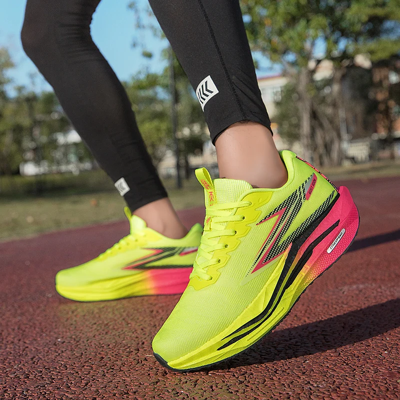 2026 Hot Selling Autumn High-quality Mens and Womens Sports Shoes Outdoor Rebound Running Shoes Versatile Daily Walking Shoes