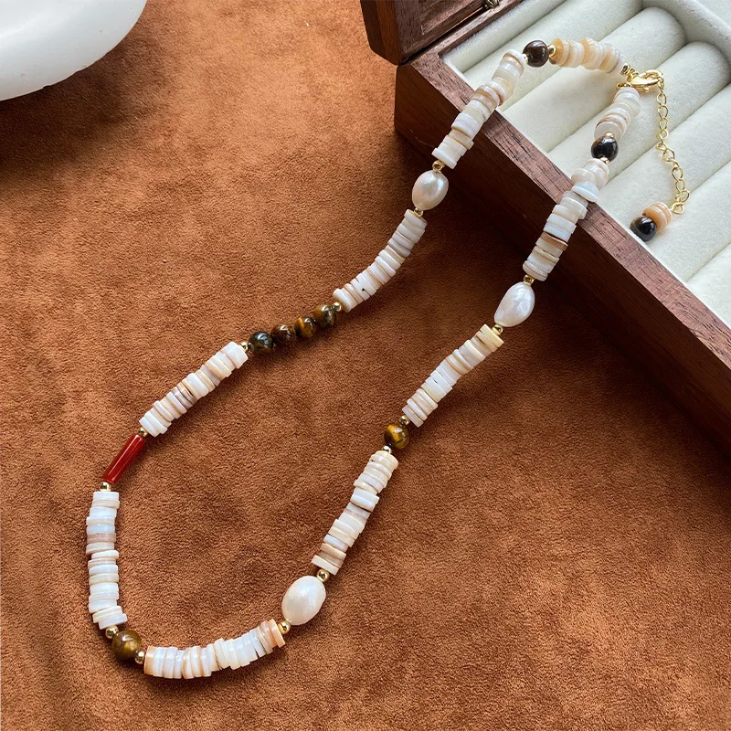 

Natural Freshwater Pearl Colored Tiger Eye Stone Beaded Shell Sweater Necklace for Women High-end Light Luxury Niche Necklace