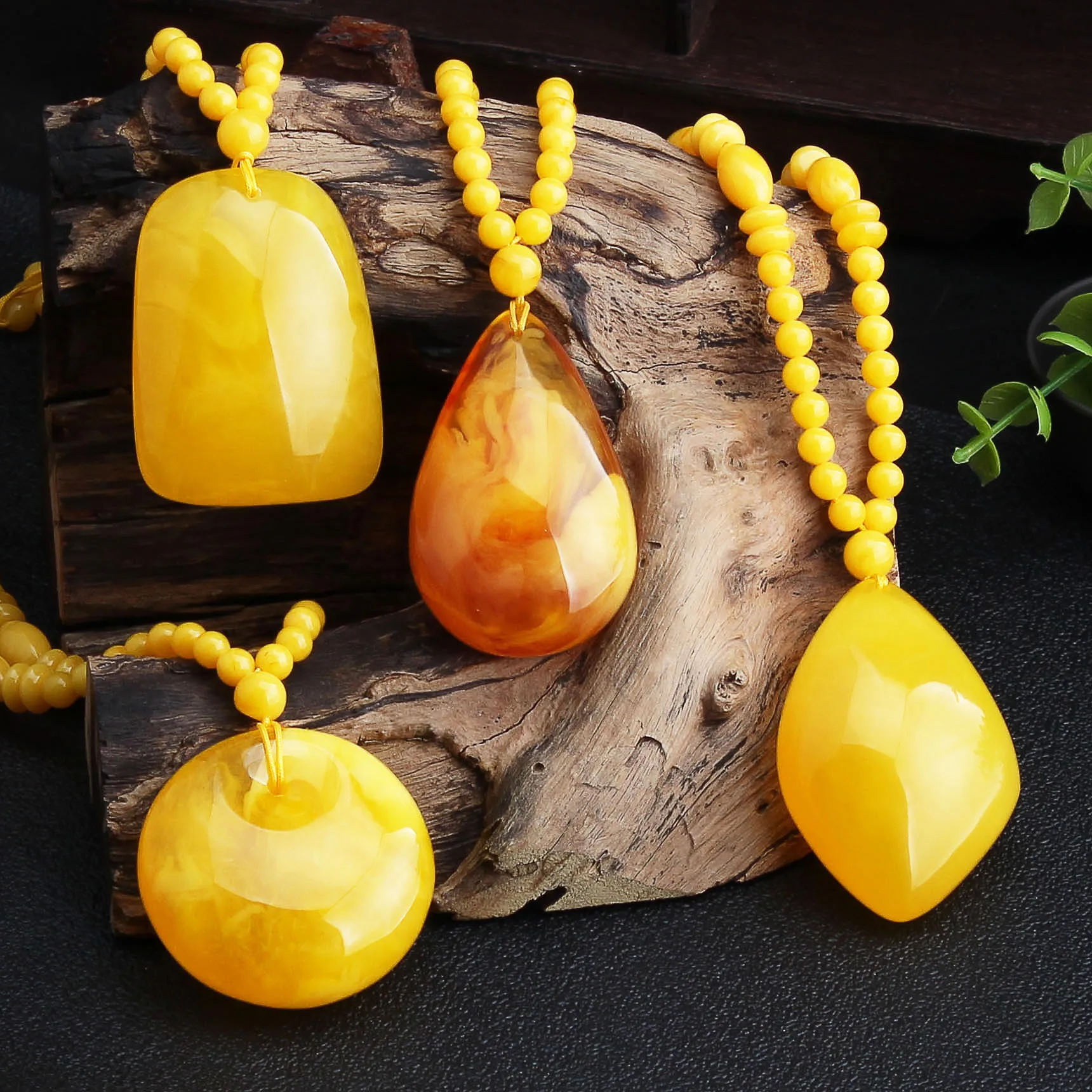 DIY accessories New chicken oil yellow imitation beeswax pendant sweater chain ethnic style long necklace female amber safety bu