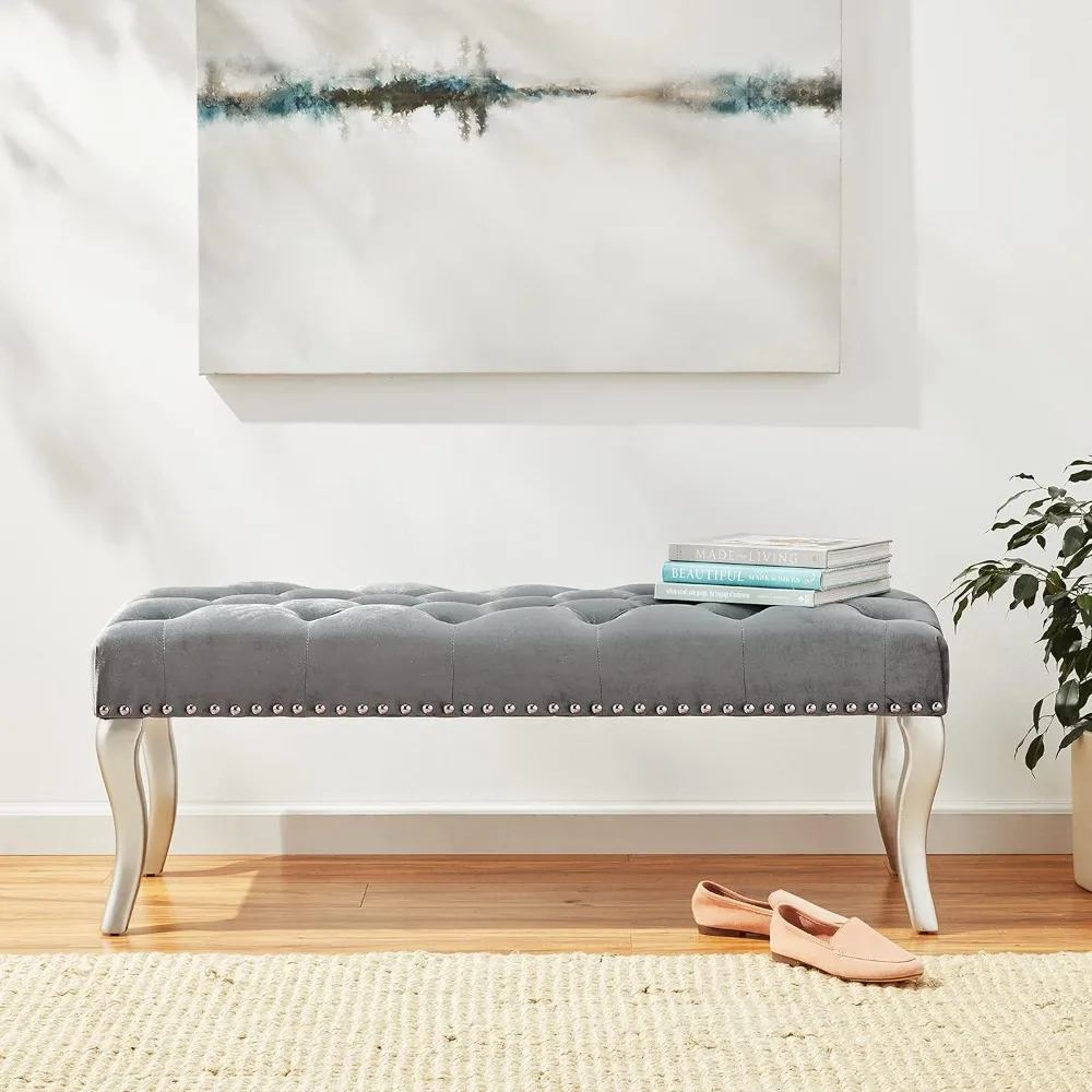 Asiento tapizado de tela capitoné Decor Maxem con banco Trim Nailhead, gris