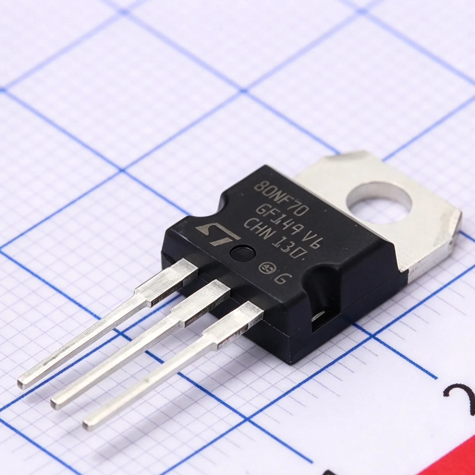 5PCS STP80NF70 Marking 80NF70 TO-220AB-3 68V 86A 190W 9.8mΩ 0.0098 ohms N-channel NEW Original Field-Effect Transistor MOSFETs