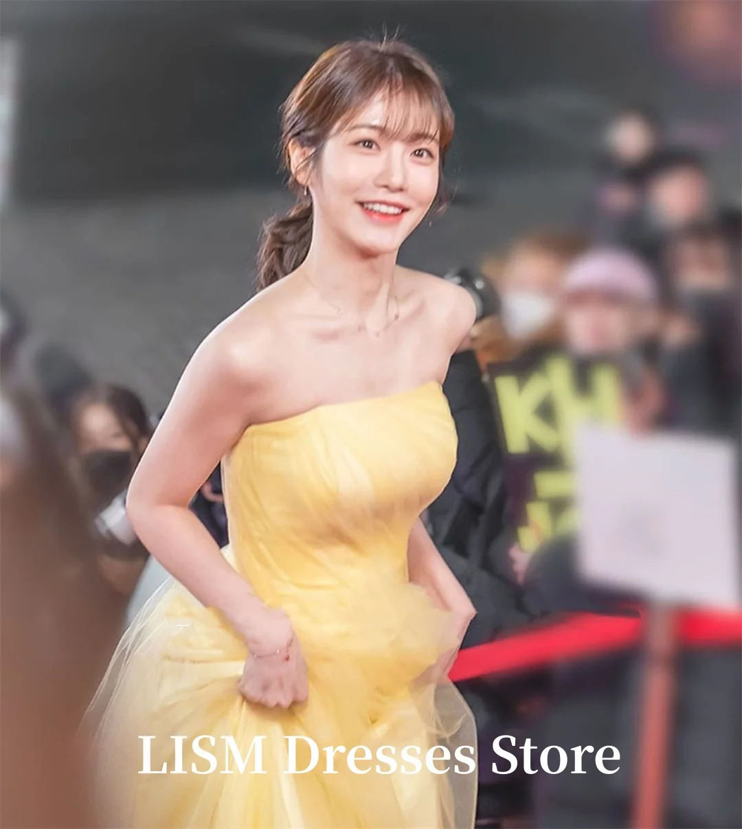 فساتين LISM مخصصة للحفلات المسائية باللون الأصفر بدون حمالات من التل الكوري بدون أكمام لحفلات الزفاف للنساء فساتين حفلات للمناسبات