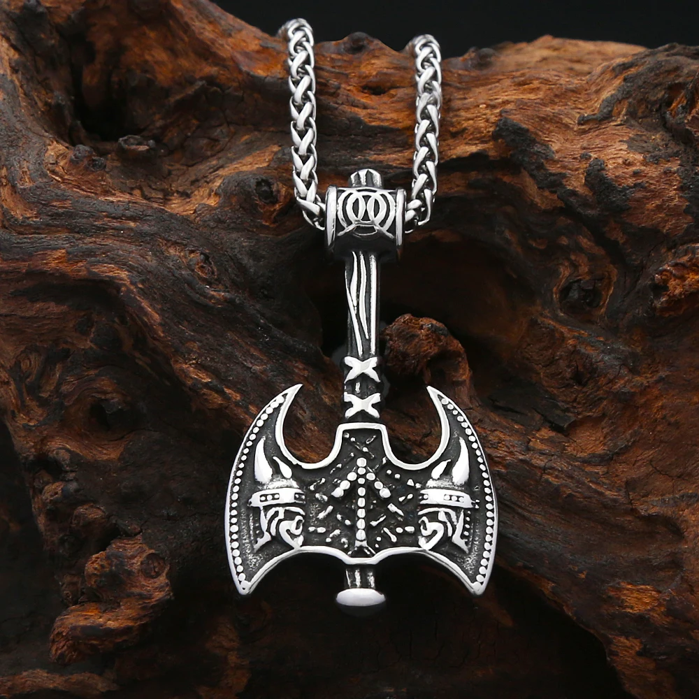 Double Head Viking Axe Stainless Steel Pendant Necklace Norse Warrior Protective Spirit Jewelry Men Daily Vintage Fashion Gift
