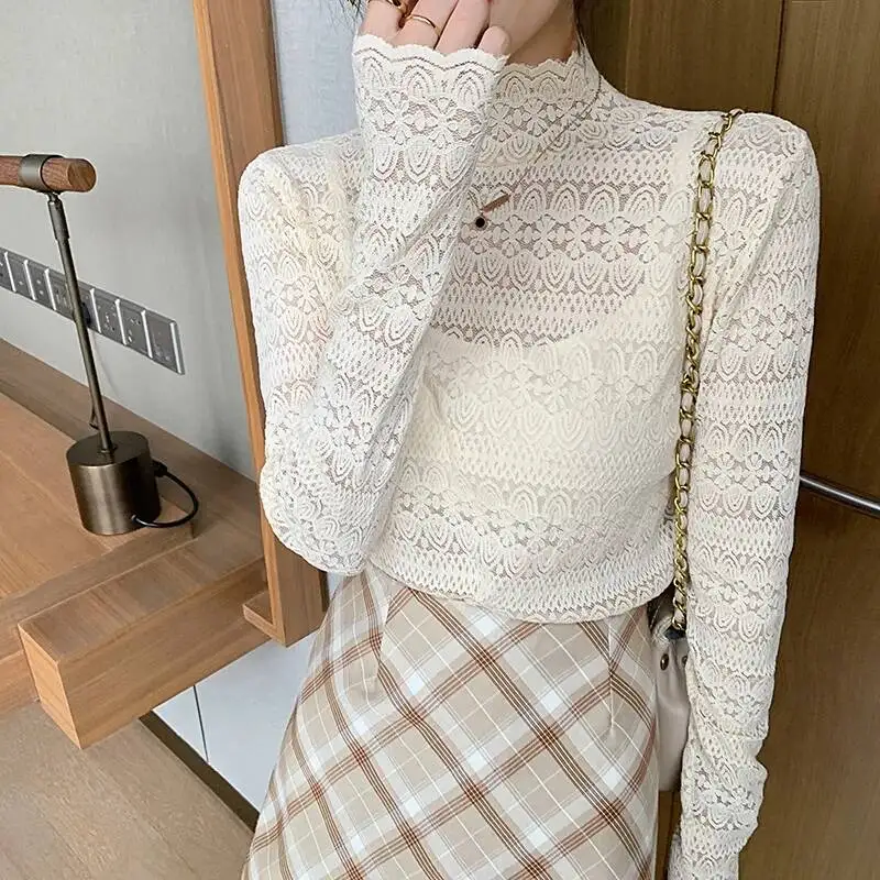

Women's Fresh Sweet Lace Mesh T-shirt Base Layer Top 2026 Spring Hollow Out Long Sleeve Inner Wear Elegant Outerwear T Shirt
