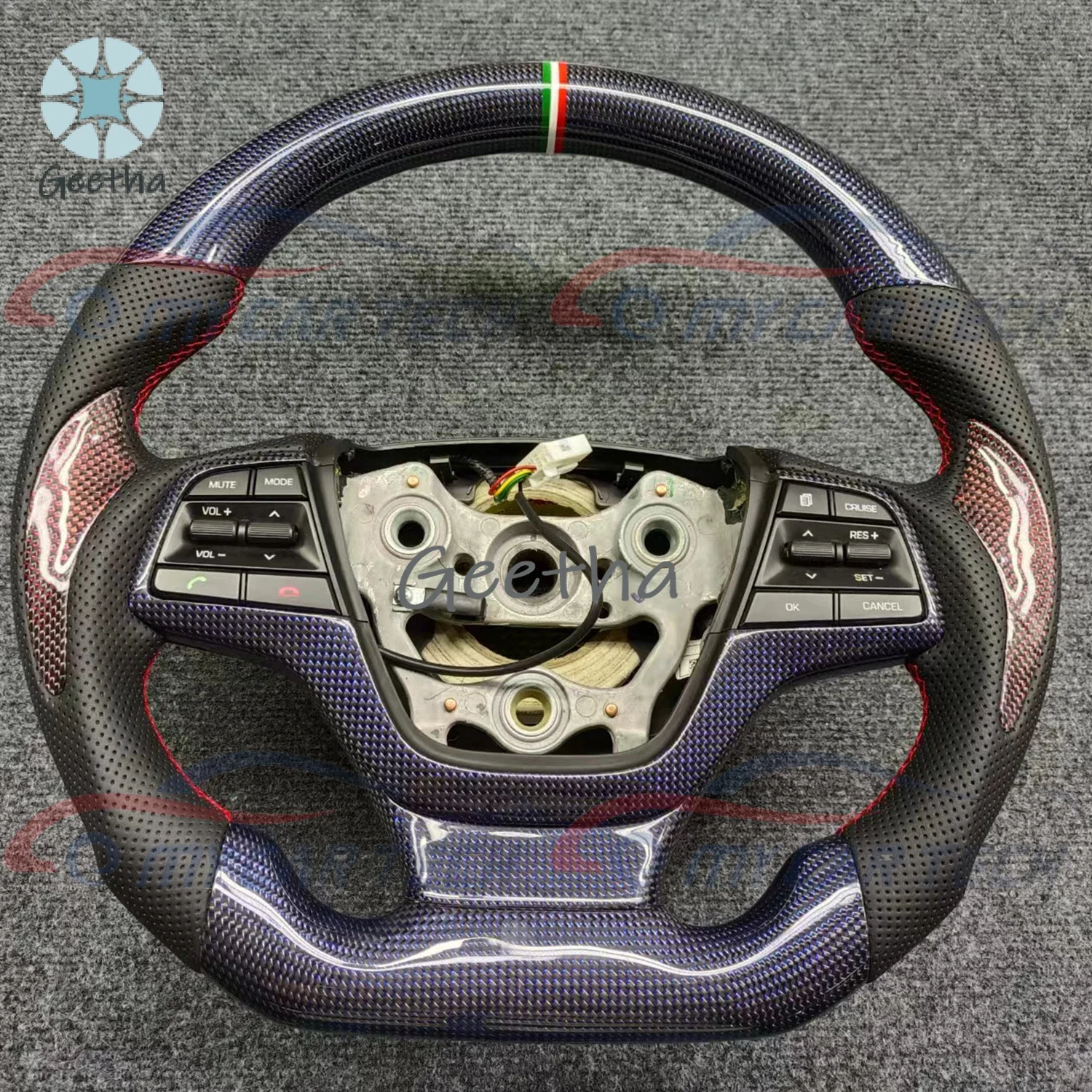 

Carbon Fiber Steering Wheel Leather for Elantra 2017 Body kit bumper mazda 3 land cruiser w463