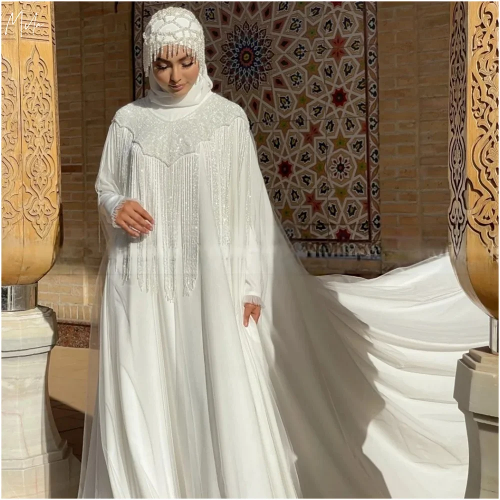 فساتين حفلات ميلا بيضاء برقبة دائرية وحجاب قابلة للانفصال شال فساتين سهرة سمولين مطرز حسب الطلب 15 فساتين Quinceanera