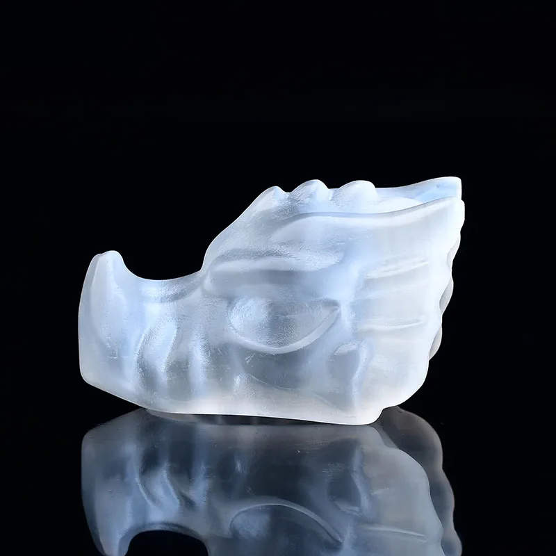 1pC Natural White Selenite Dragon Head Skull Figurine Ornament Hand Carved Chinese Style Belief Fengshui Crafts Home Decor Gift