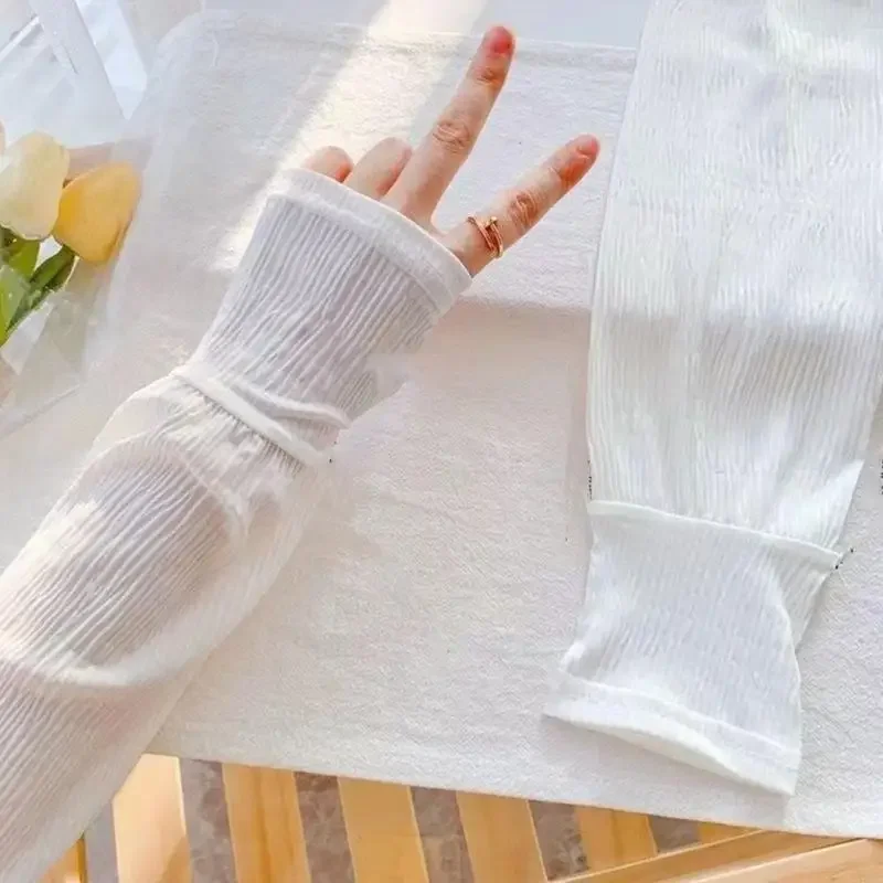 أكمام ذراع شمسية قابلة للتنفس للنساء يقودن ركوب الدراجات المرنة القفازات بدون إصبع للنشاط في الهواء الطلق