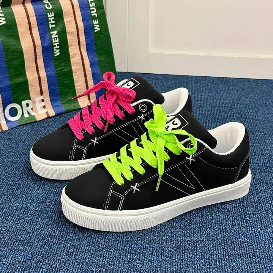 

Stylish Casual Footwear for Men Perfect for Sports And Skateboarding Featuring a Lace-Up Design