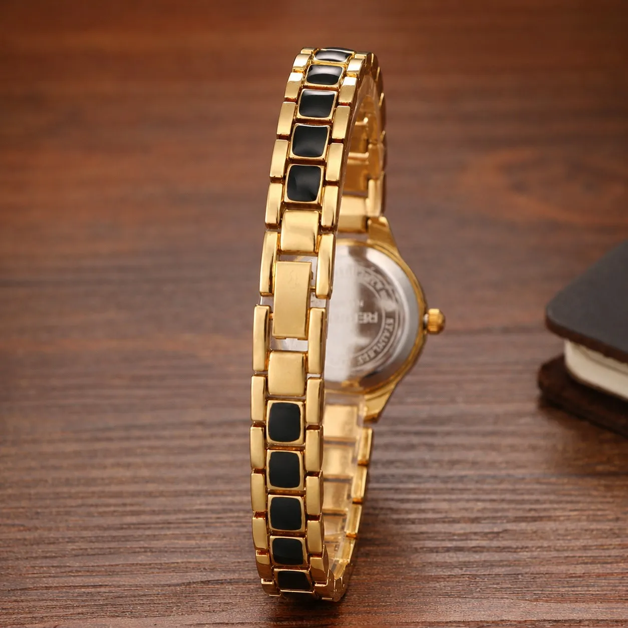 Womens Full Rhinestone Shell Dial Stainless Steel Band Waterproof Wrist Watch Bling Luxury Ice Out Crystal Dress Clock Gift