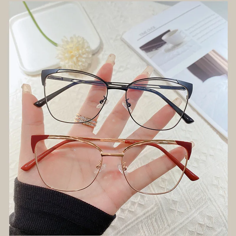 Fashion Brand Design Retro Cat Eye Metal Frame Photochromic Anti Blue Light Computer Women Reading Glasses Degrees  0 To +600