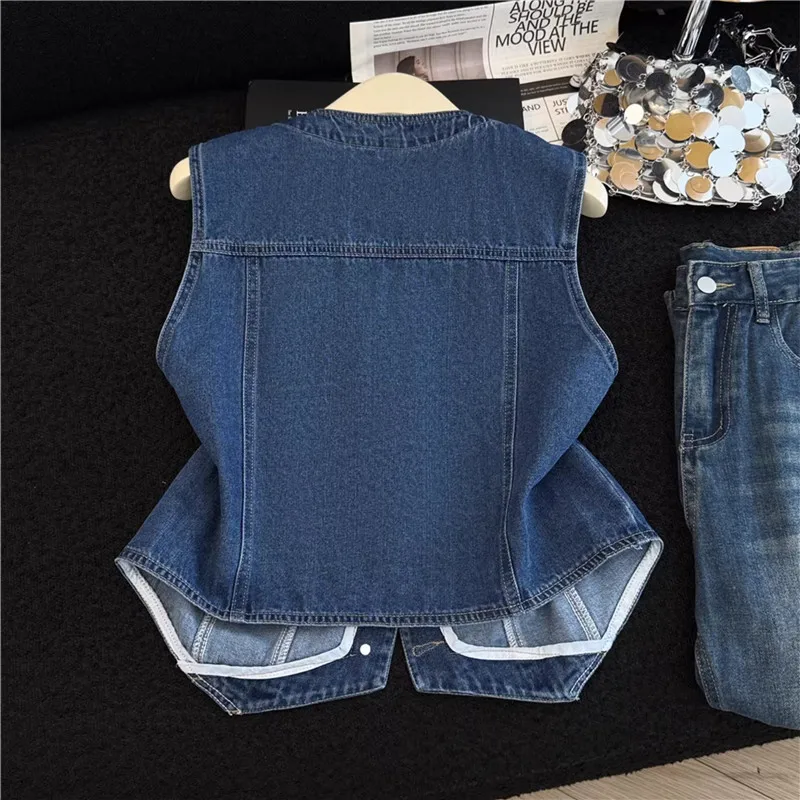 Vintage Washed Blue Slim Short Denim Vest Women Summer New V-Neck Single Breasted Sleeveless Cowboy Waistcoat Female Veste Femme