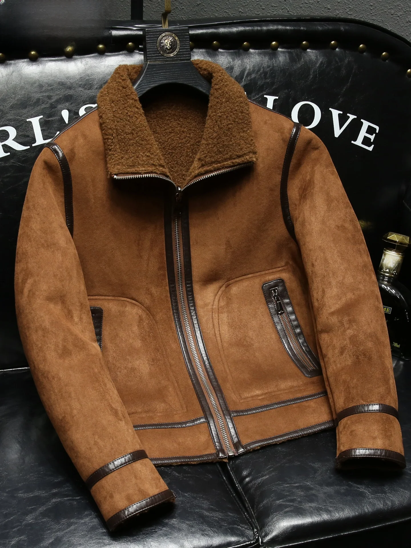

Double-Sided Winter Thiened Suede Jaet Men's Collar Flip Lamb Fur Lined Leather Coat Warm Outdoor Casual Faion Coat