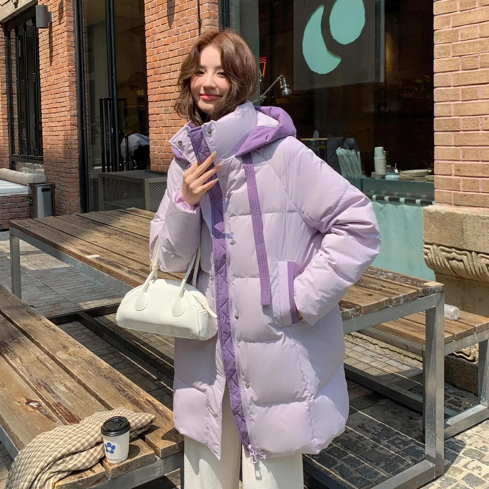 2026 Winter Oversized New Women's Down Jacket Loose Splicing Hooded Windproof Down Jacket
