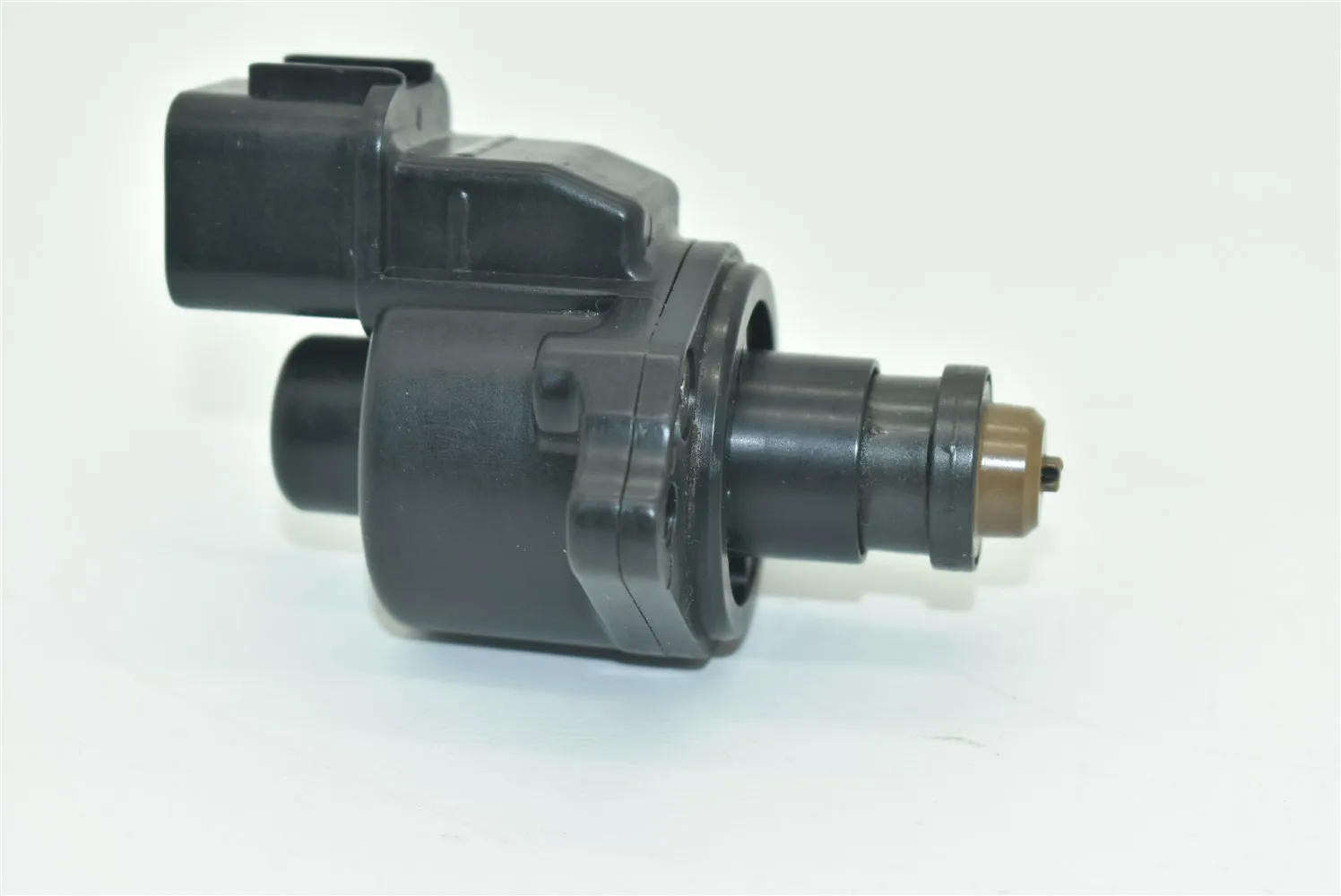 

Idle Air Control IAC Valve MD628059 For Mitsubishi Diamante Montero 1994-2004 Montero Sport 1997-2003 MD614678 MD614751 E9T15371