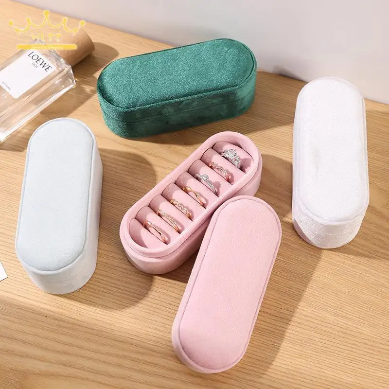 

High-Quality Glossy Jewelry Storage Box Velvet Oval Ring Packaging Box Ear Stud Holder with Lid Available In Multiple Colors