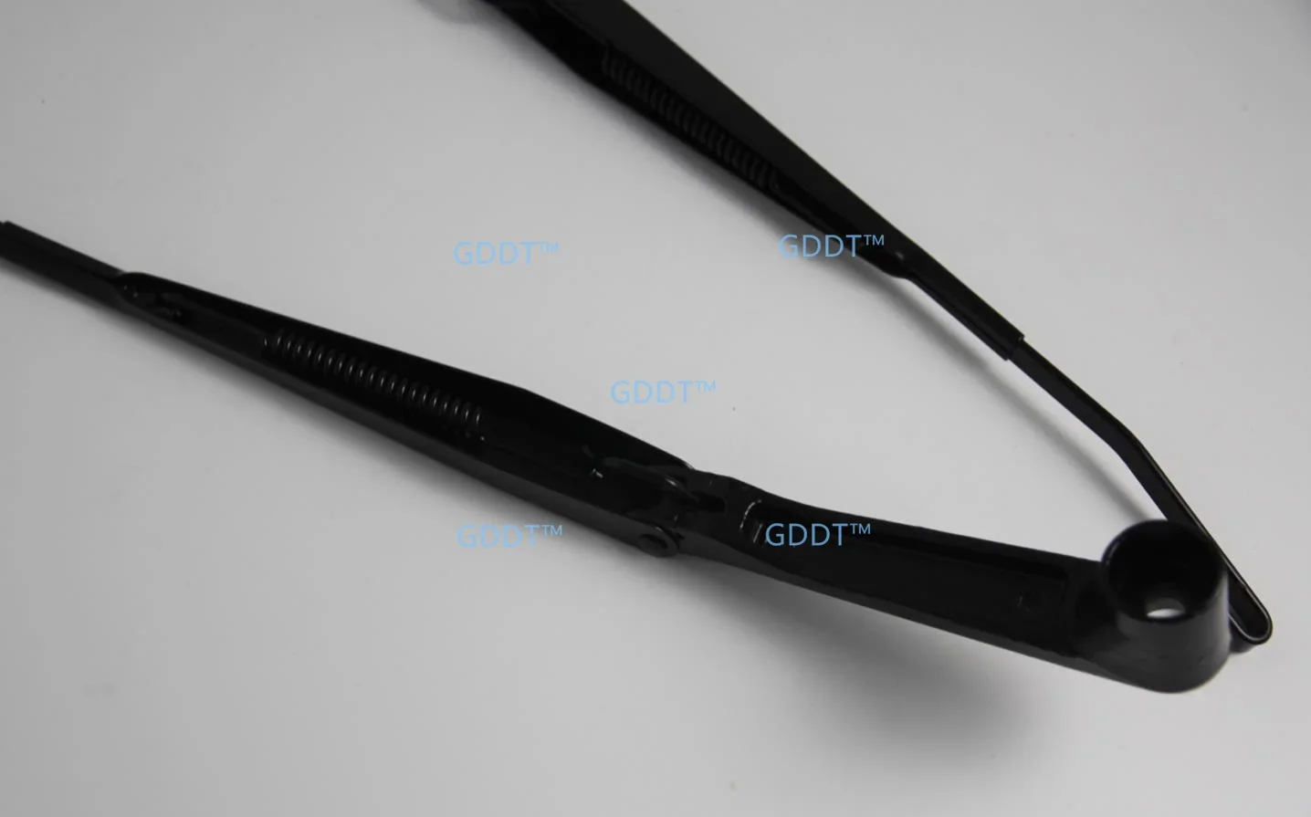 2 or 4 Ali LHD Front Window Glass Wiper Arm for Pajero V10 MB683941 Windshield Wiper Holder for Montero V30 MB683947 for Shogun