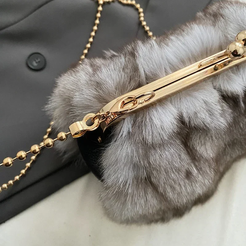 Winter Soft Plush Evening Bags For Elegant Women Fox Fur Dinner Party Clutch Chain Crossbody Warm Fluffy Luxury Designer Handbag