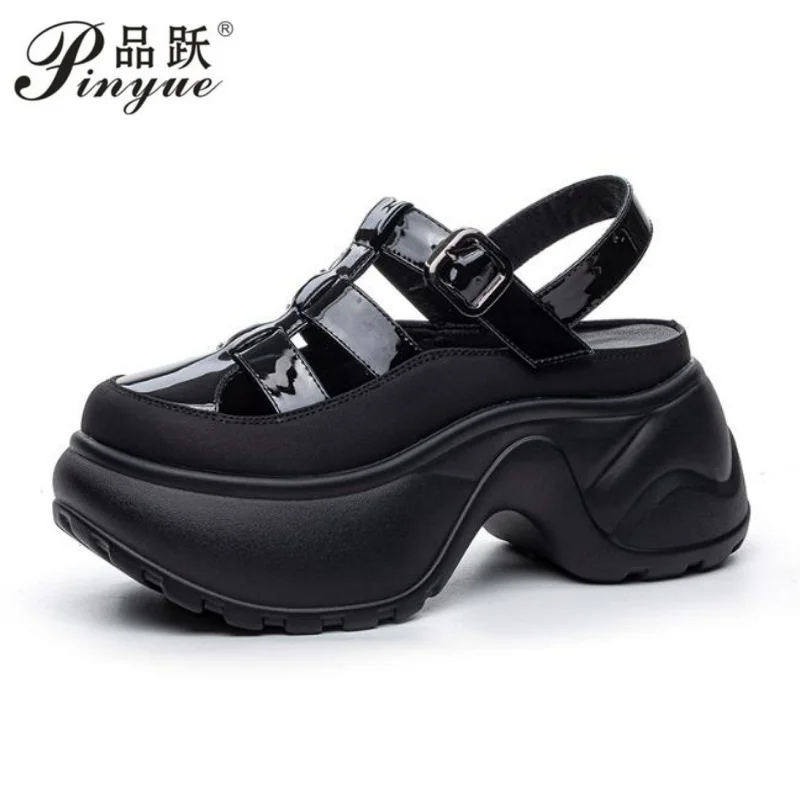 High-heel Roman sandals for women summer style with perforated design for breathability casual fashionable thick heel shoes