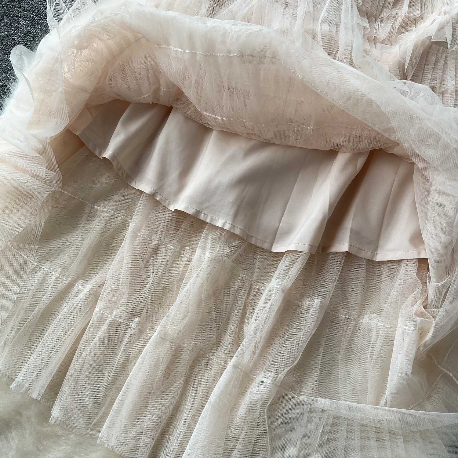 Chic vintage mesh sequin lace PATCHWORK Embroidery Dress Fashion korean fashion Slim summer puff dresses