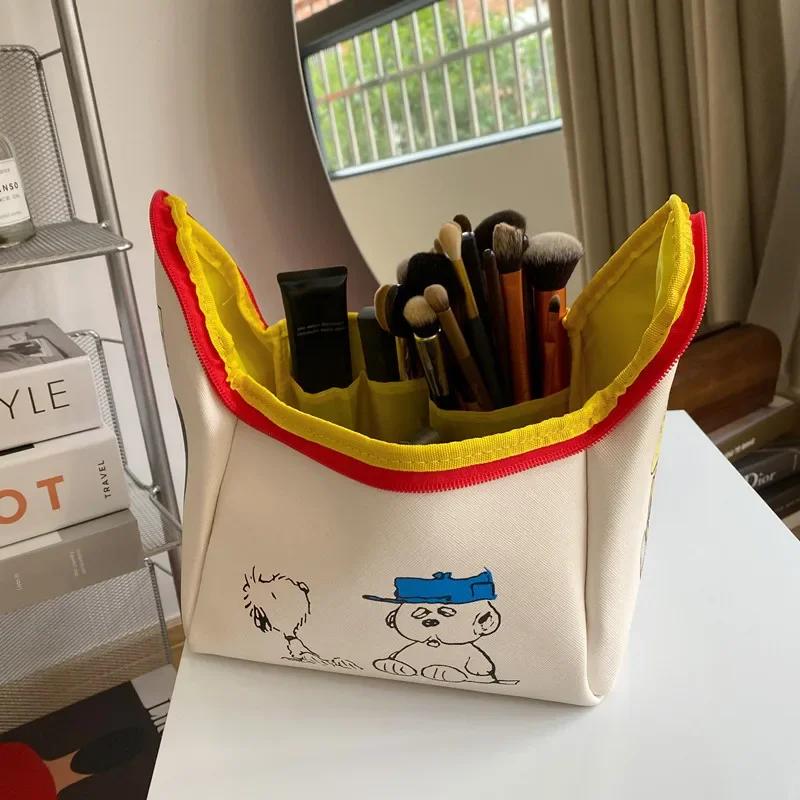 Snoopy Cartoon borsa cosmetica di grande capacità borsa da viaggio in pelle Pu per donna borsa da viaggio per ragazze impermeabile carina regalo di