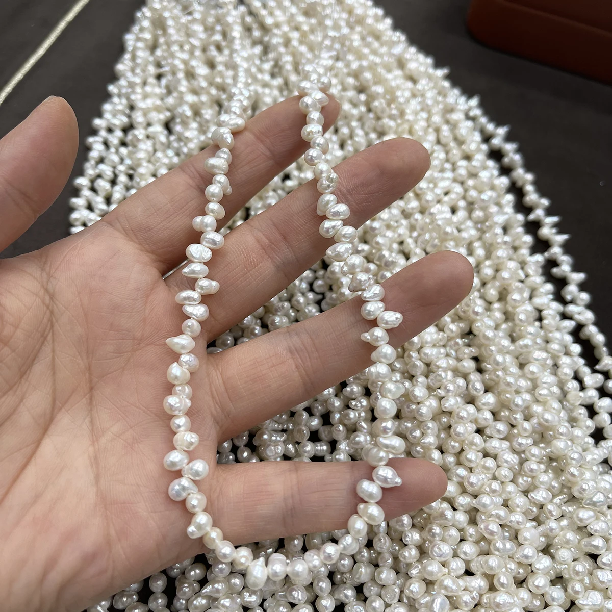 4.5–5.5mm Natural Freshwater Pearls 36cm Wheat-Ear Shape Strand Beads for Jewelry Making DIY Necklaces Bracelets and Accessories